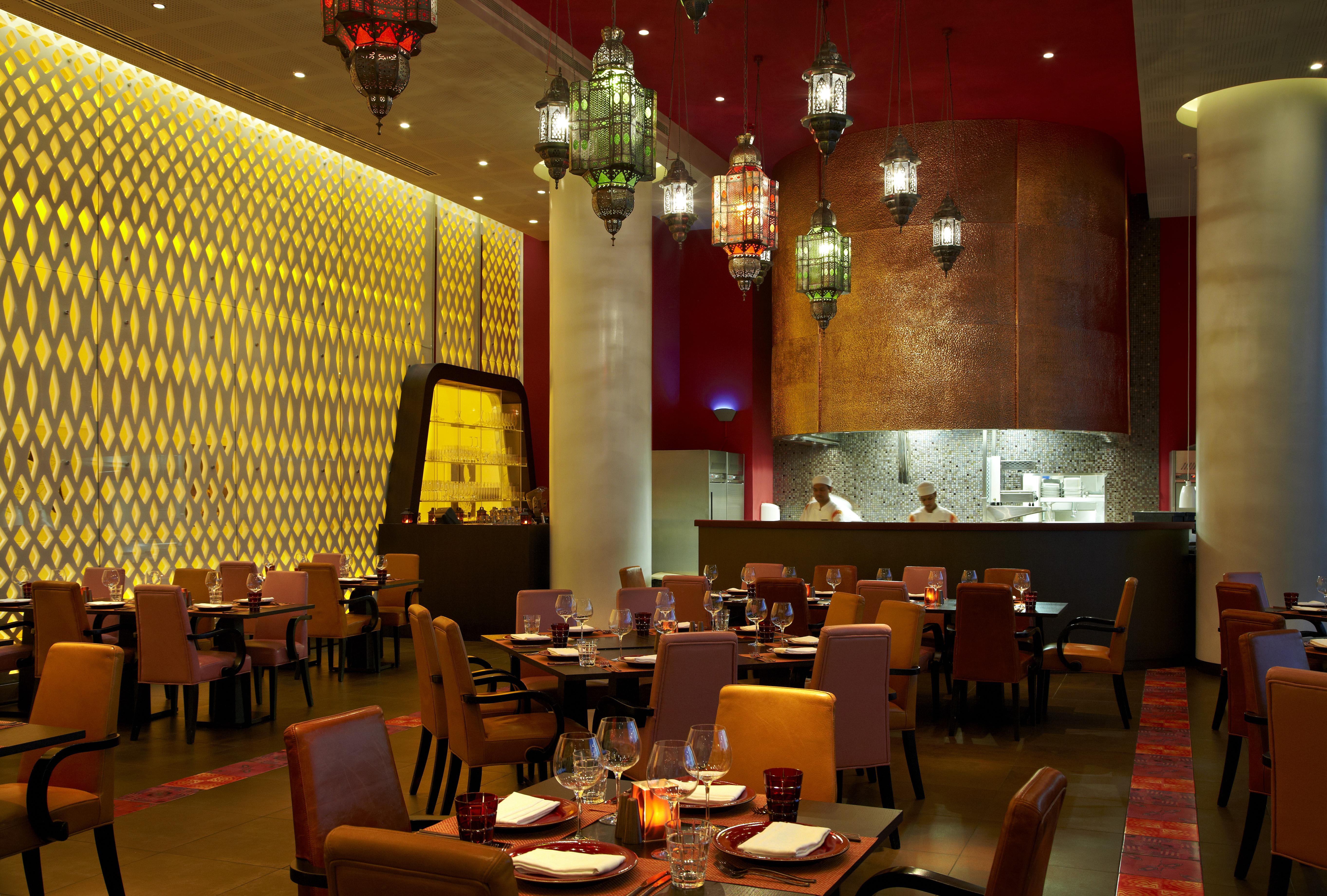 Отель W Abu Dhabi - Yas Island Ресторан фото