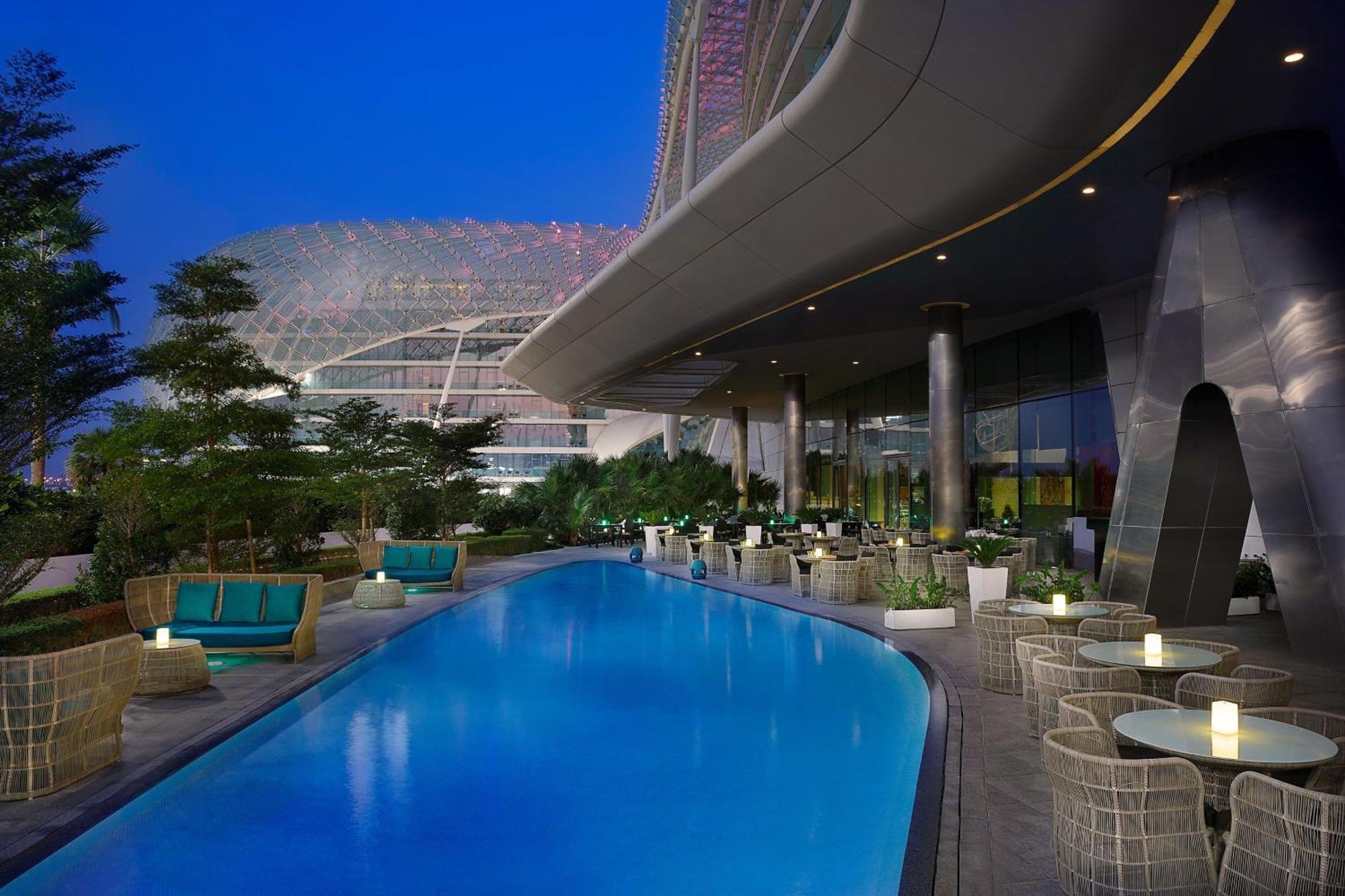 Отель W Abu Dhabi - Yas Island Экстерьер фото